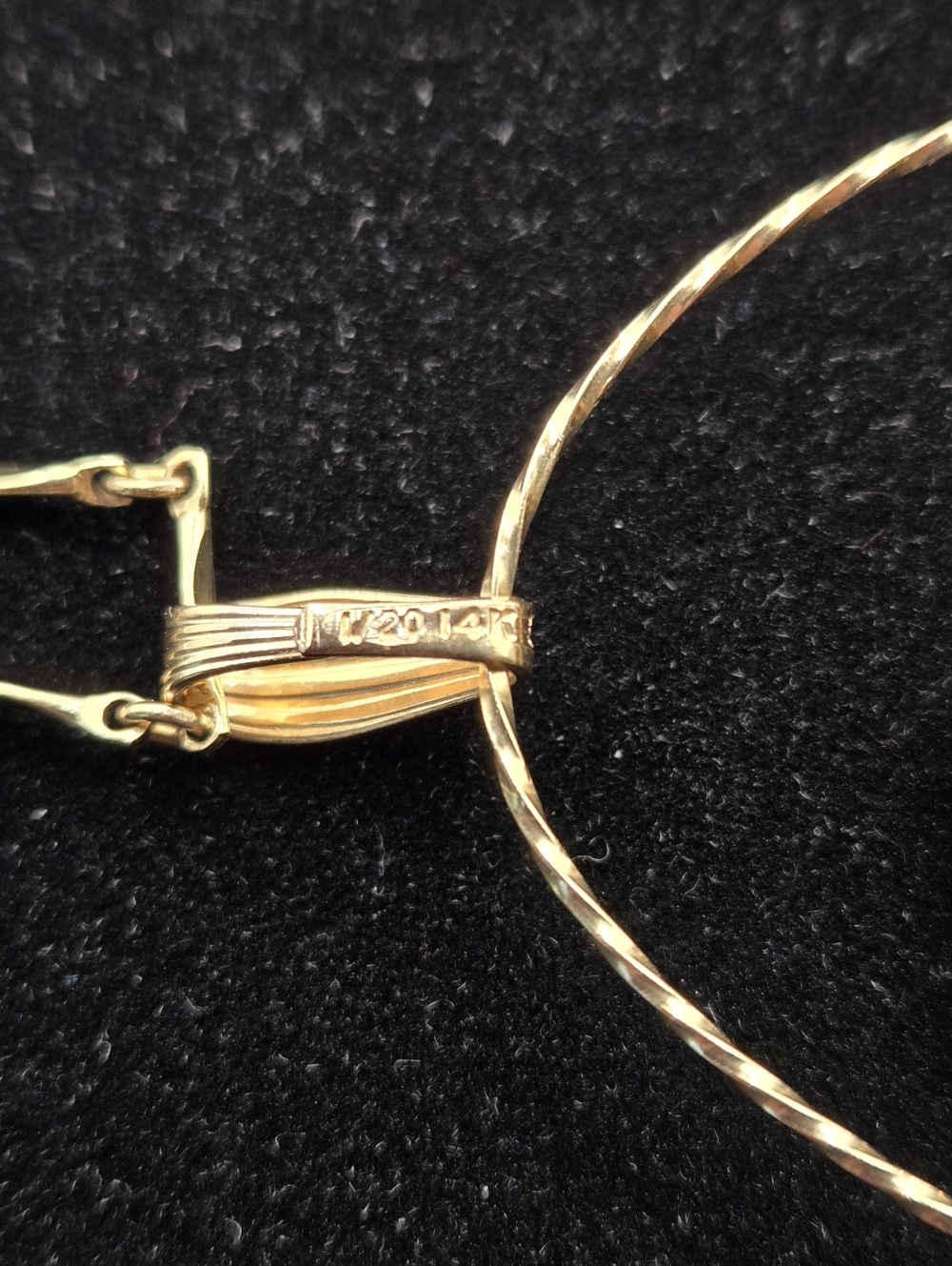 Wire-Wrapped Multicolor Inlay Pendant With Chain. - Picture 2 of 4